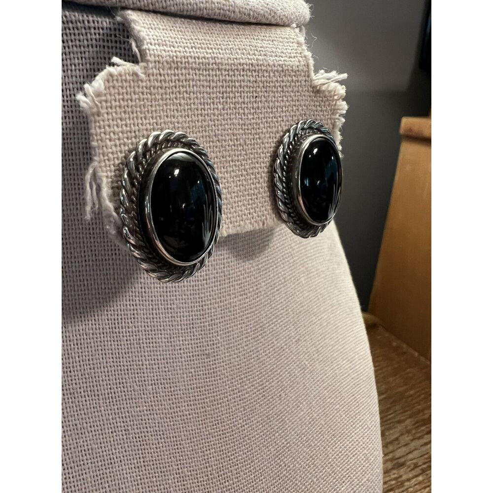 Vintage Sterling silver earrings with black onyx. 3/4 inch. Stamped sterling